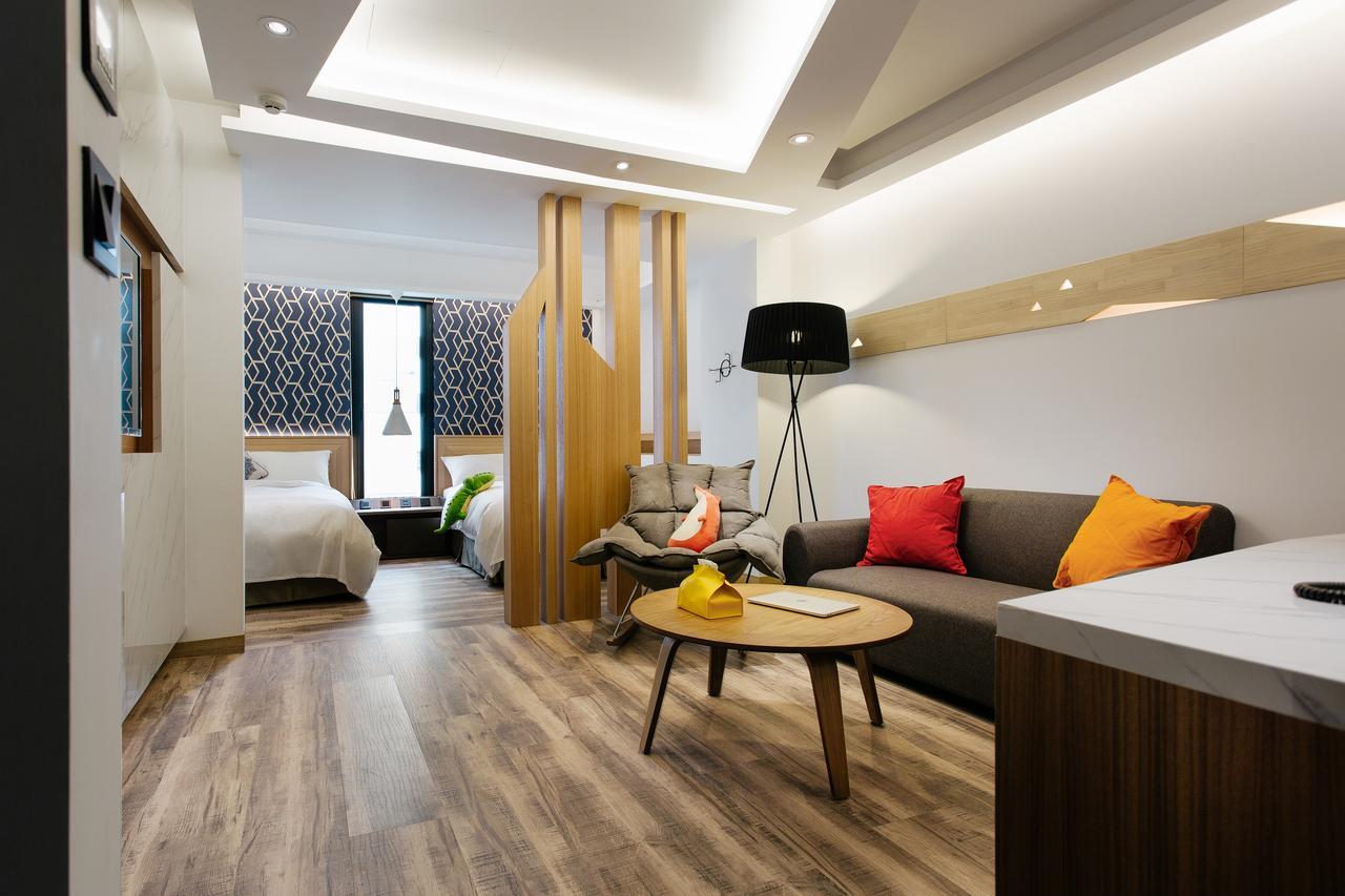 Check Inn Taichung Zhongshan Exterior foto