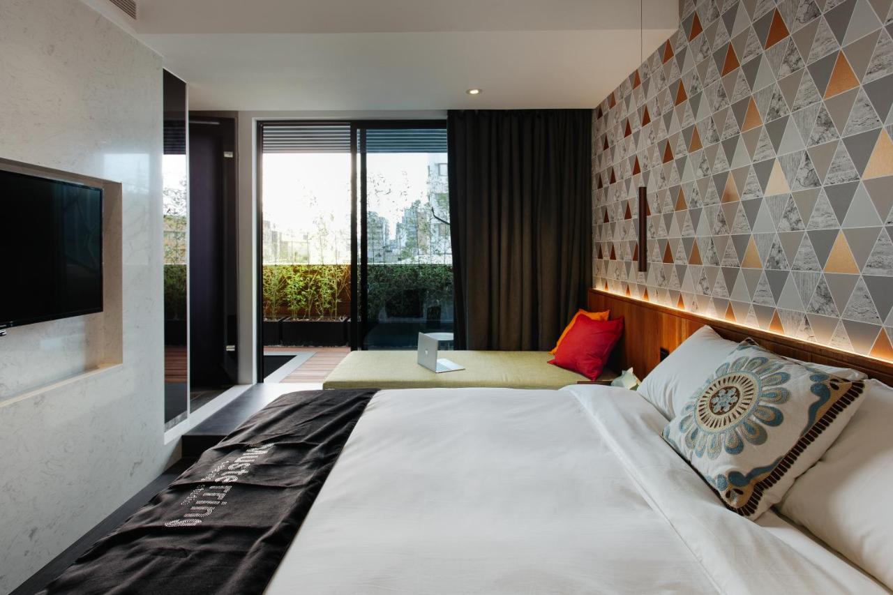 Check Inn Taichung Zhongshan Exterior foto